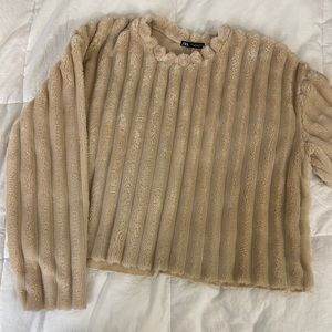 Zara fur long sleeve. Size : S ( women )